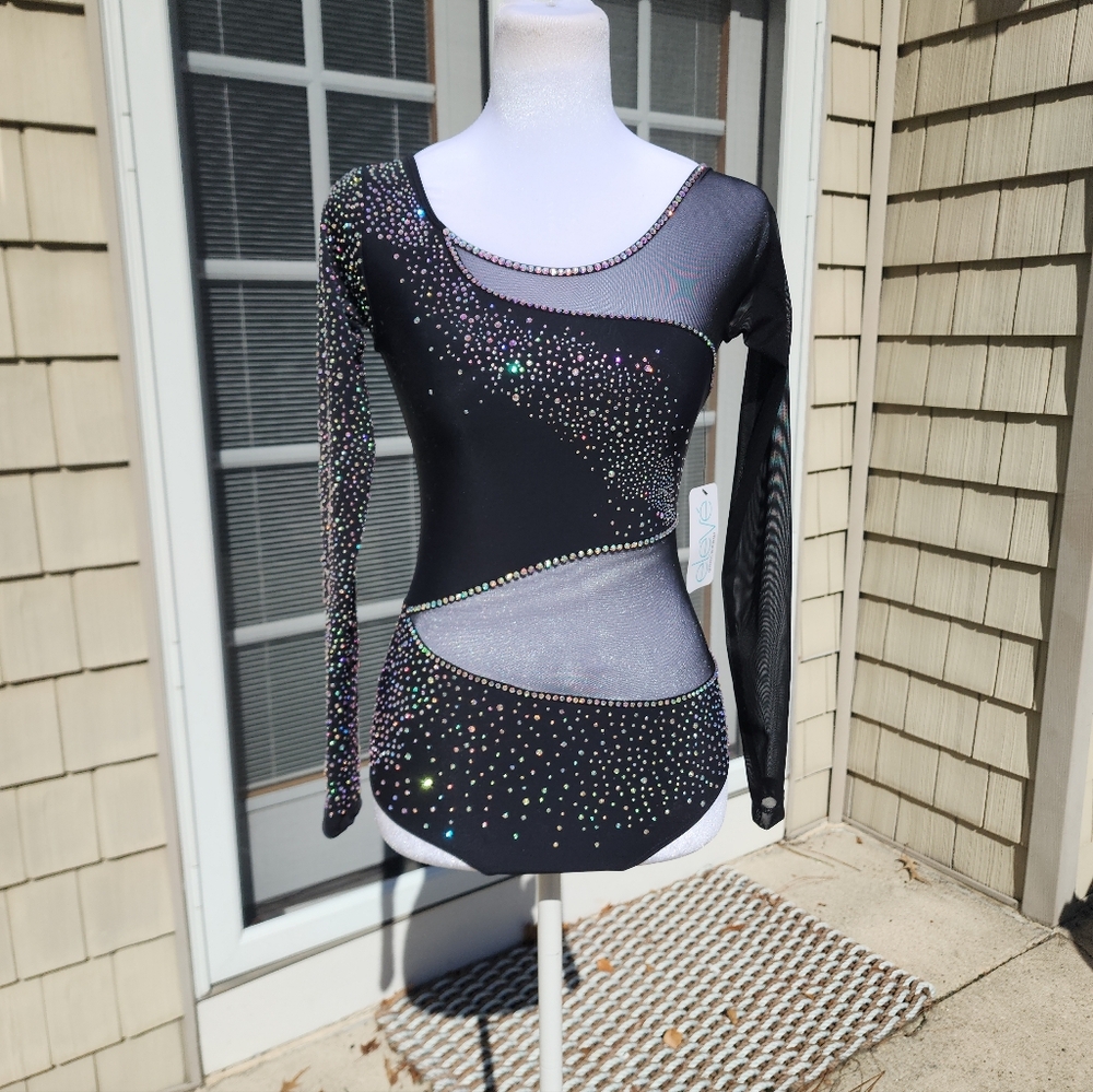 Brand NEW Costume